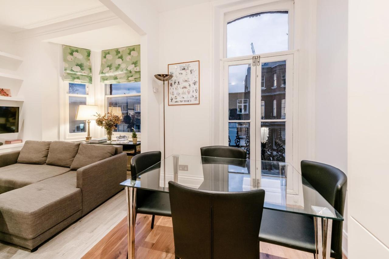 Lovely 2 Bedroom Flat In The Heart Of Chelsea London Exterior foto