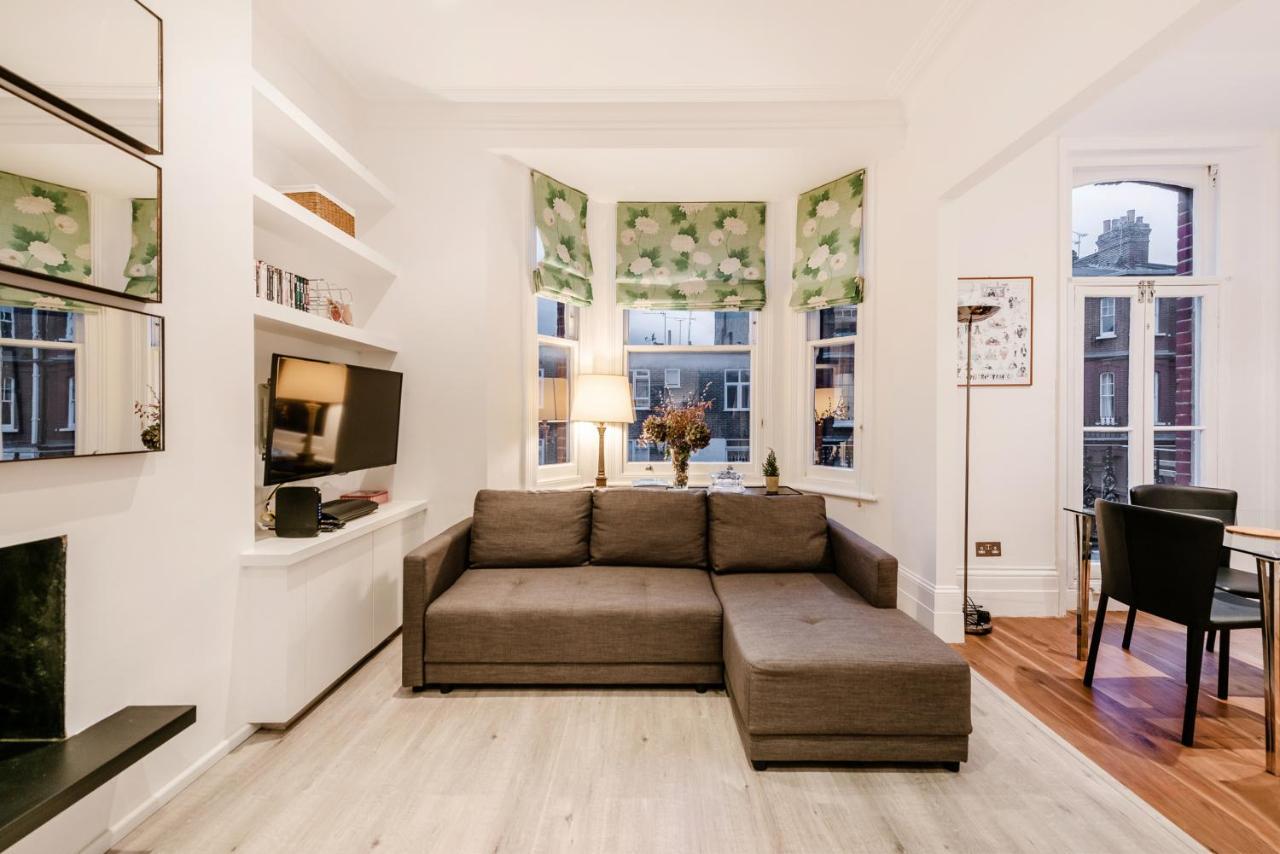 Lovely 2 Bedroom Flat In The Heart Of Chelsea London Exterior foto