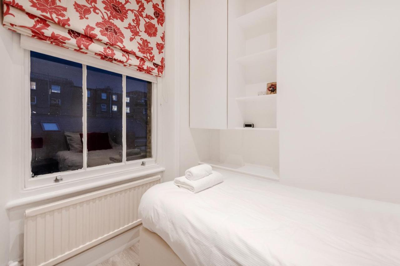 Lovely 2 Bedroom Flat In The Heart Of Chelsea London Exterior foto