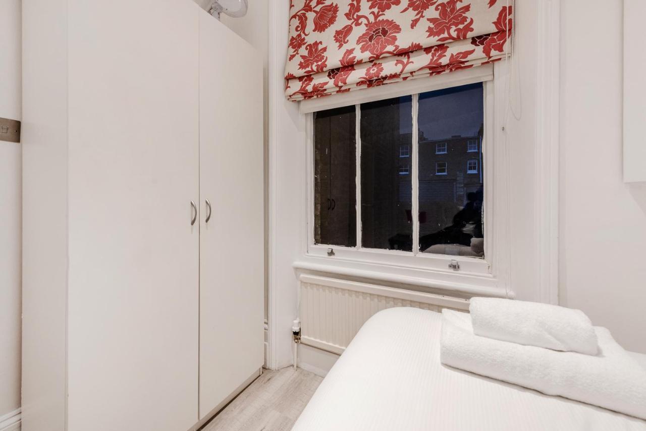 Lovely 2 Bedroom Flat In The Heart Of Chelsea London Exterior foto
