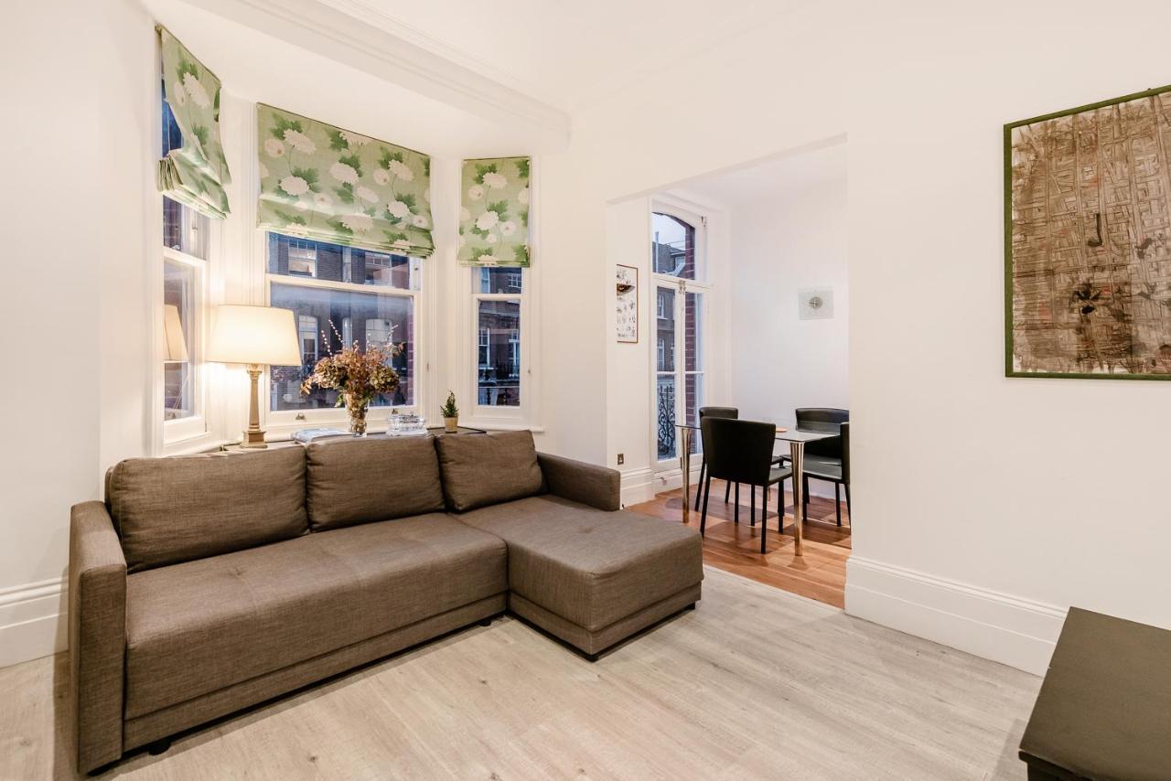 Lovely 2 Bedroom Flat In The Heart Of Chelsea London Exterior foto